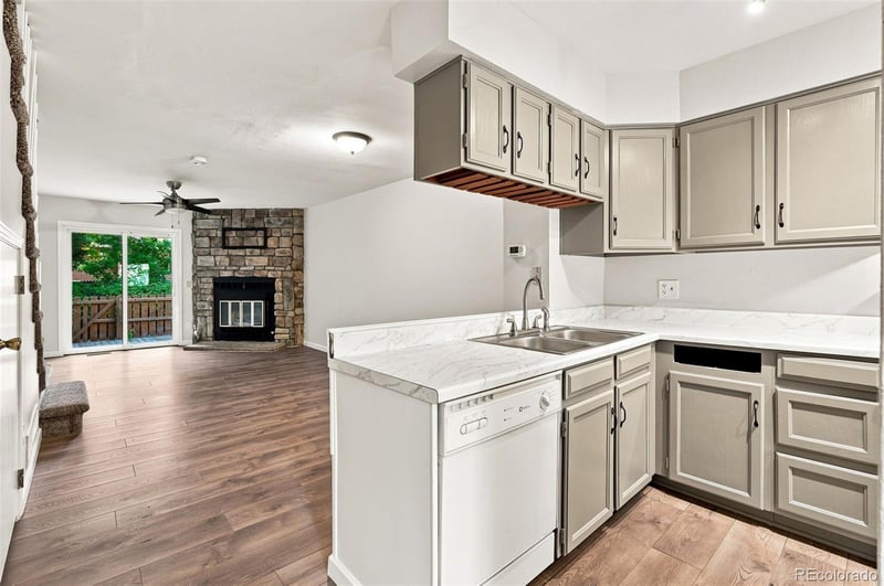 1334 S Idalia St, Aurora, CO 80017