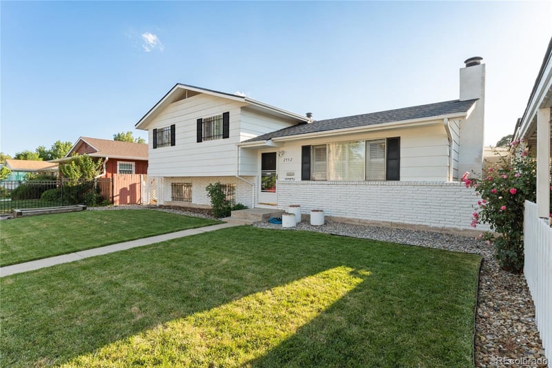 2932 Pennsylvania Ave, Colorado Springs, CO 80907