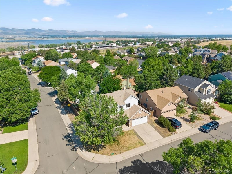 9809 Rosewalk Dr, Littleton, CO 80129