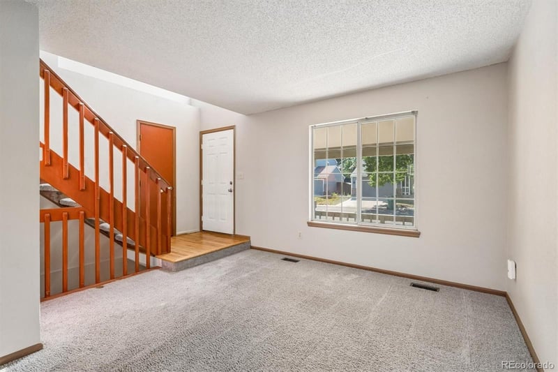 9809 Rosewalk Dr, Littleton, CO 80129