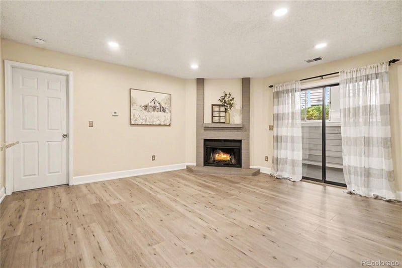 8376 S Upham Way #105, Littleton, CO 80128