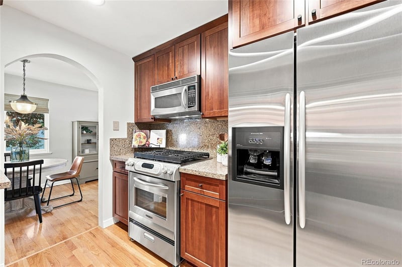 2386 S Bellaire St, Denver, CO 80222