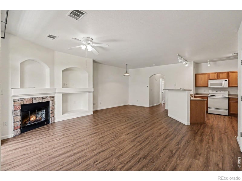 5551 29th St #313, Greeley, CO 80634