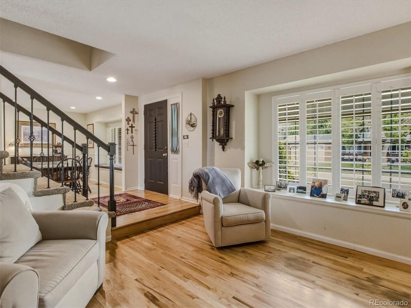 8471 S Willow Creek St, Littleton, CO 80126