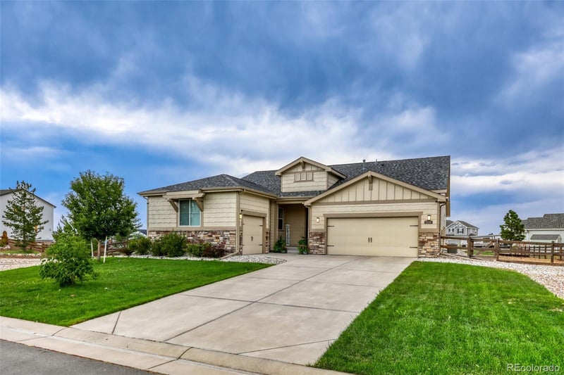 5599 En Joie Pl, Elizabeth, CO 80107