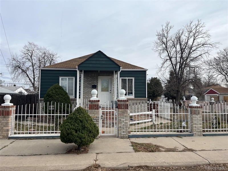 4950 Steele St, Denver, CO 80216