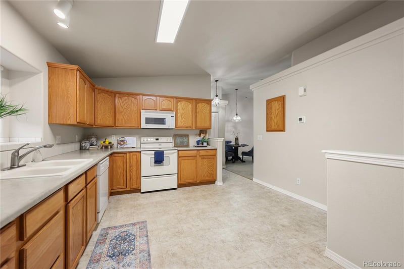 1479 Madison Ridge Hts #B, Colorado Springs, CO 80904