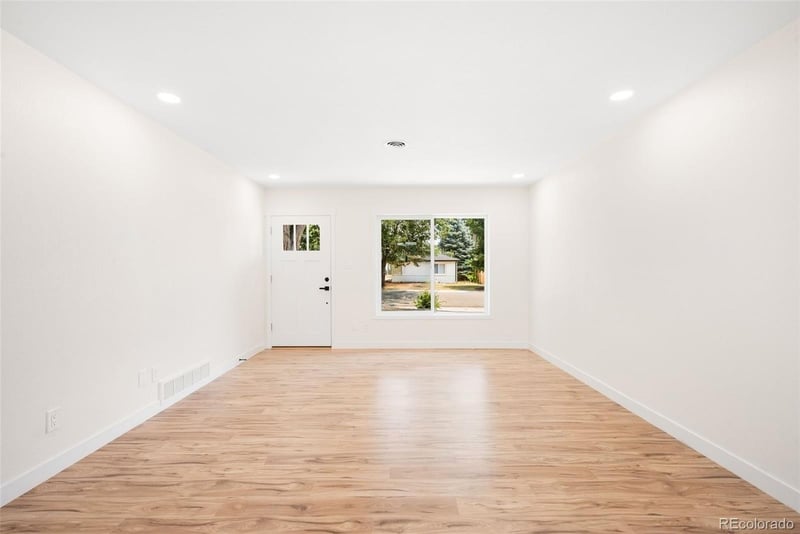 769 Troy Ct, Aurora, CO 80011