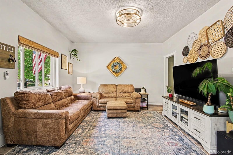 225 N Cedar St, Colorado Springs, CO 80903