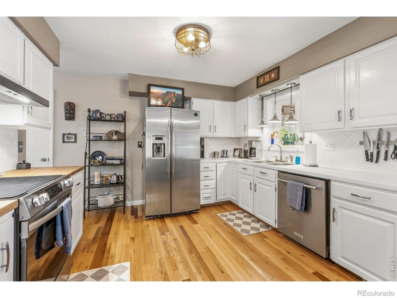 1017 Cottonwood Dr, Windsor, CO 80550