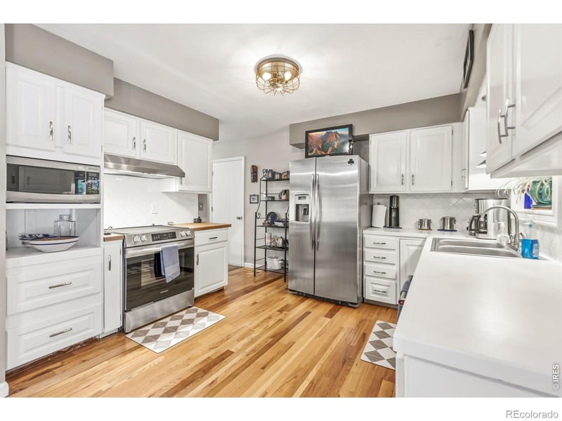 1017 Cottonwood Dr, Windsor, CO 80550