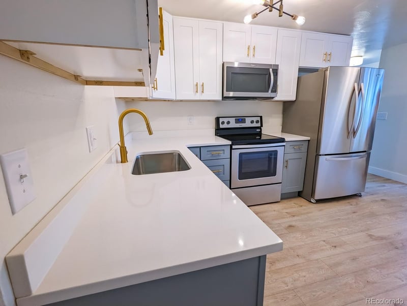 616 Goss Dr, Longmont, CO 80504