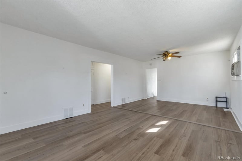 2918 W 2nd Ave, Denver, CO 80219