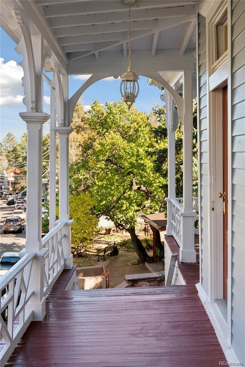 151 Ruxton Ave, Manitou Springs, CO 80829