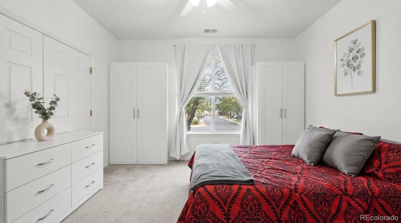 1142 E 100th Pl, Thornton, CO 80229