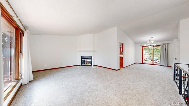 10453 W Arkansas Dr, Lakewood, CO 80232