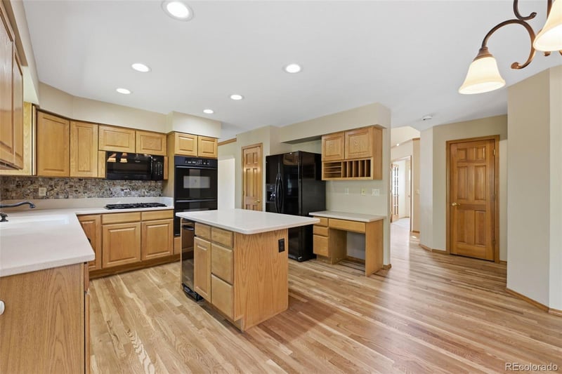 2265 Cloverdale Dr, Colorado Springs, CO 80920
