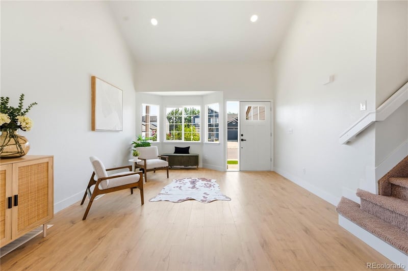 5283 Elkhart St, Denver, CO 80239