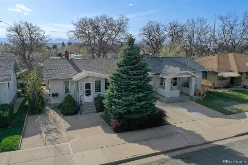 3229 S Lincoln St, Englewood, CO 80113