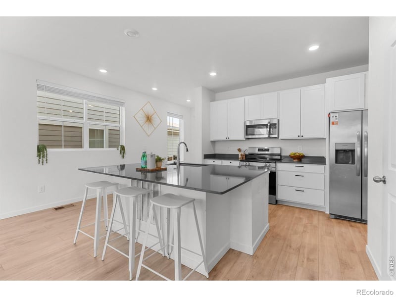 636 Fieldstone Pl, Lafayette, CO 80026