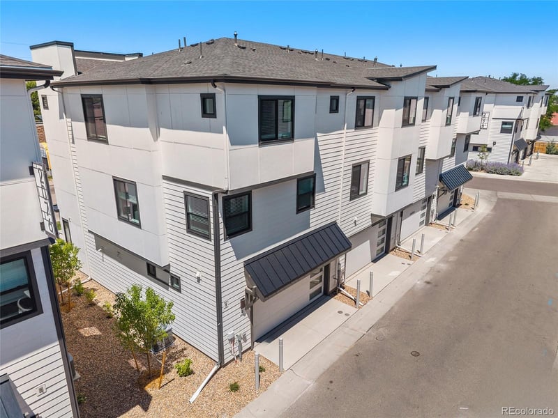 2078 S Holly St #4, Denver, CO 80222