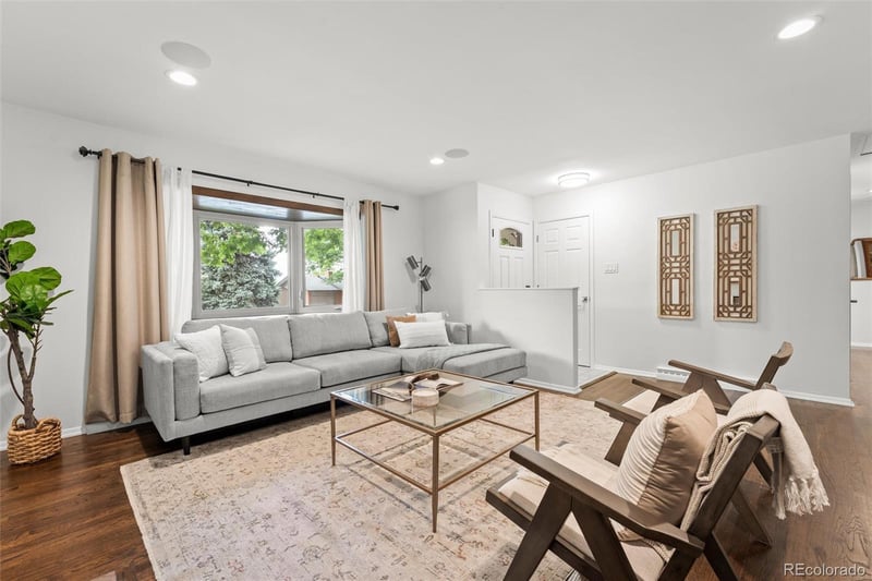 7893 E Hampden Cir, Denver, CO 80237