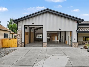 1131 Urban St, Lakewood, CO 80401