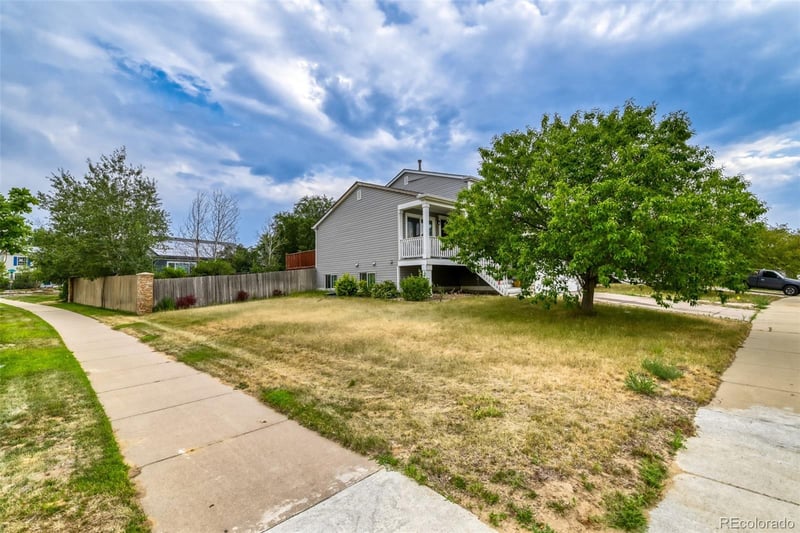 15698 E 51st Dr, Denver, CO 80239