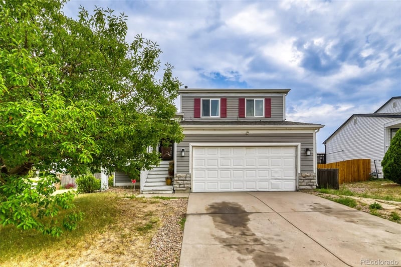 15698 E 51st Dr, Denver, CO 80239