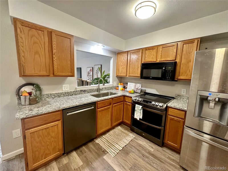 17934 E Iowa Dr, Aurora, CO 80017