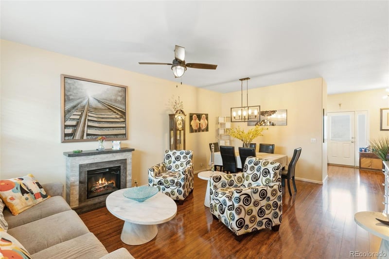 2044 Creekridge Point, Colorado Springs, CO 80910