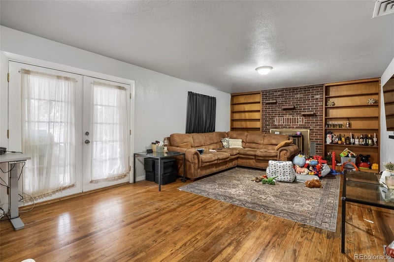 7071 Clermont St, Commerce City, CO 80022
