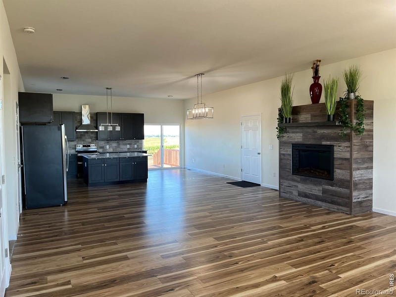 2305 Apple St, Longmont, CO 80504