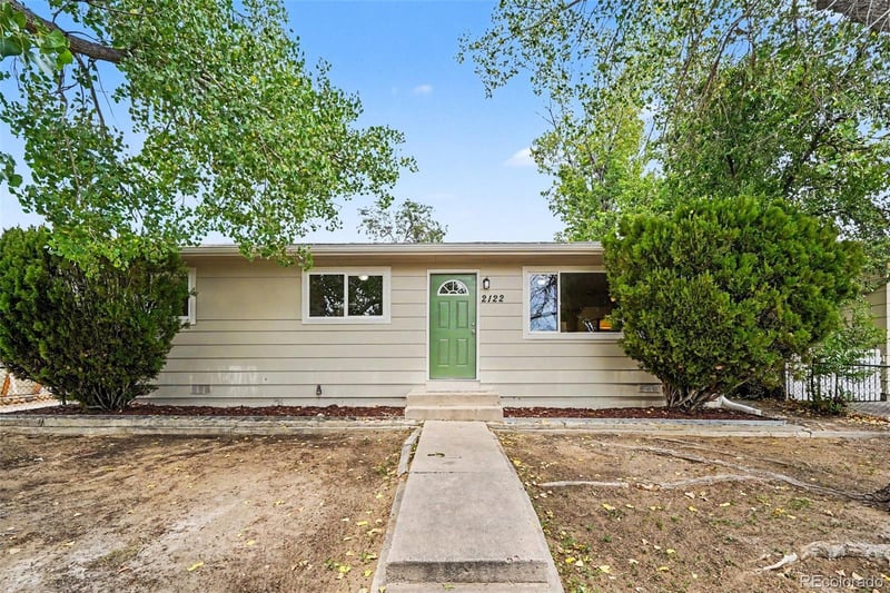 2122 Doniphan Dr, Colorado Springs, CO 80910