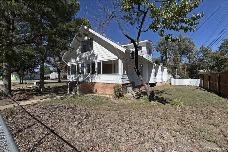 1048 11th Ave, Longmont, CO 80501