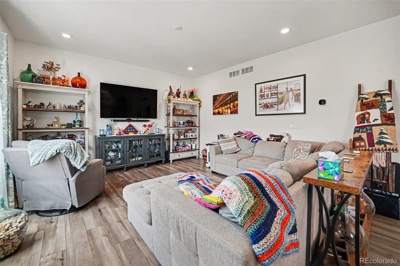18246 Martinello Dr, Parker, CO 80134