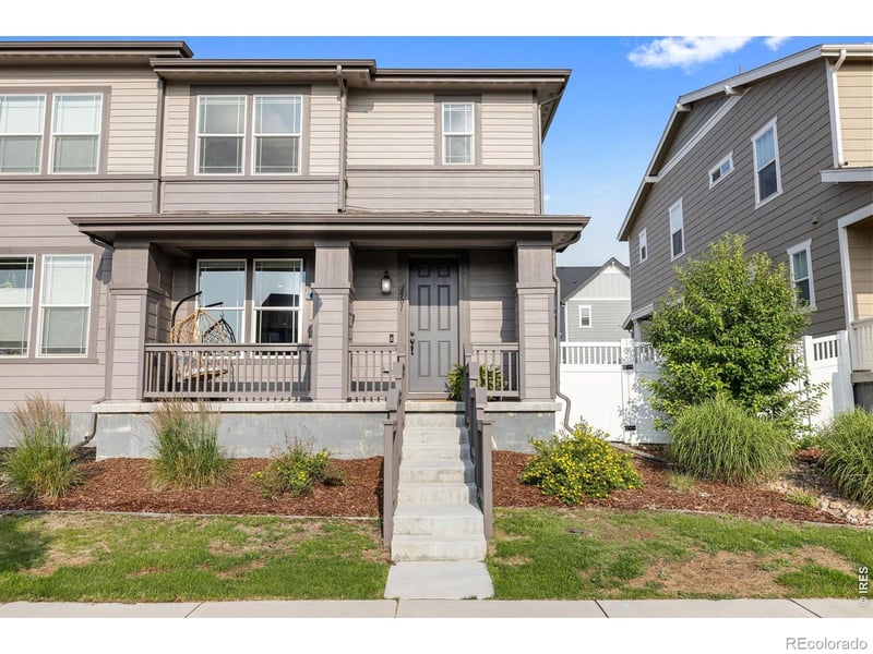 2501 Winding Dr, Longmont, CO 80504