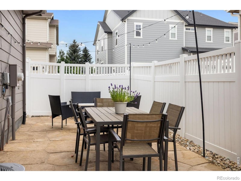 2501 Winding Dr, Longmont, CO 80504