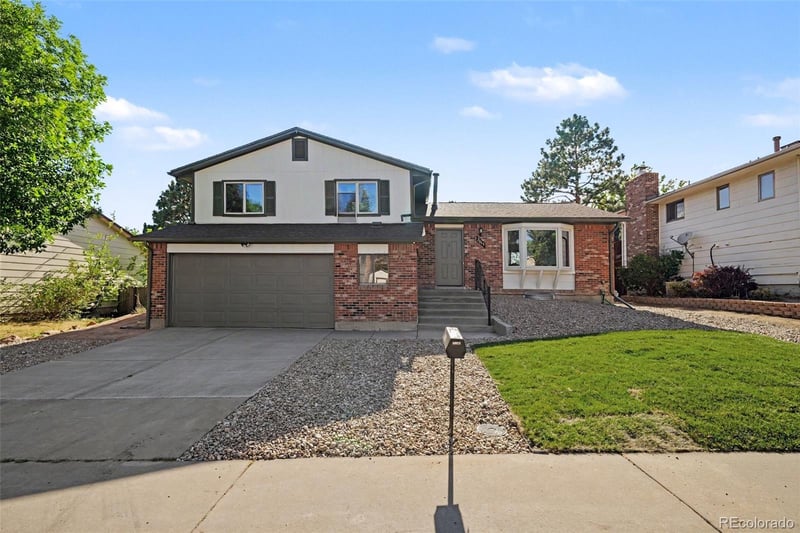 2065 S Rifle St, Aurora, CO 80013