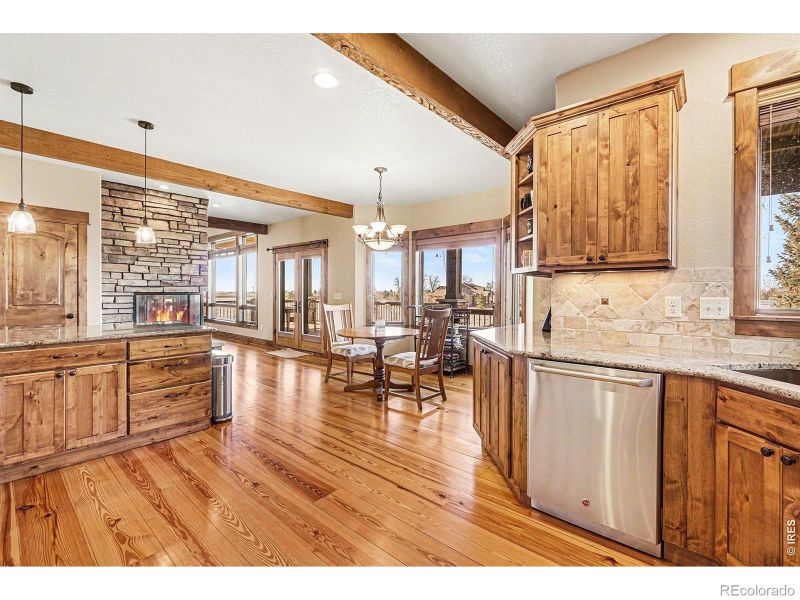 39111 Hilltop Cir, Severance, CO 80610