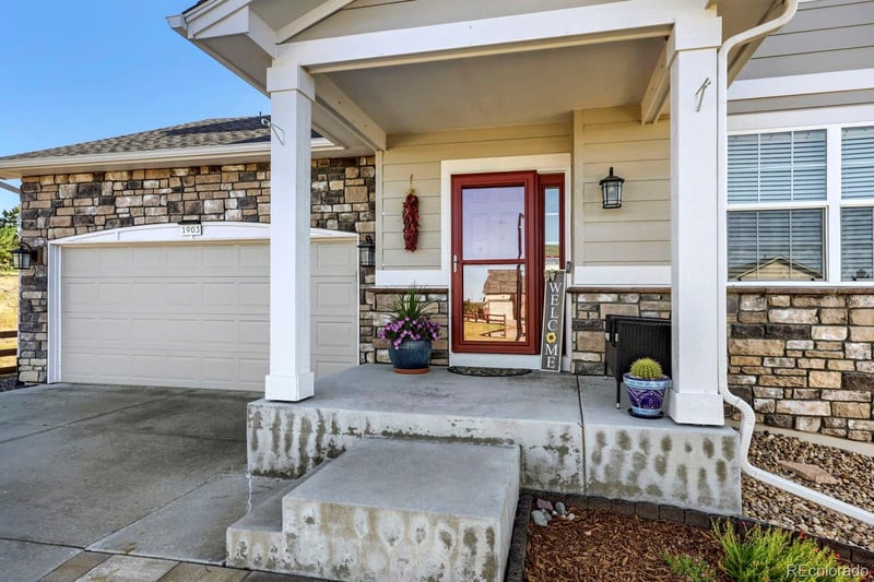 1903 Charbray Point, Castle Rock, CO 80108