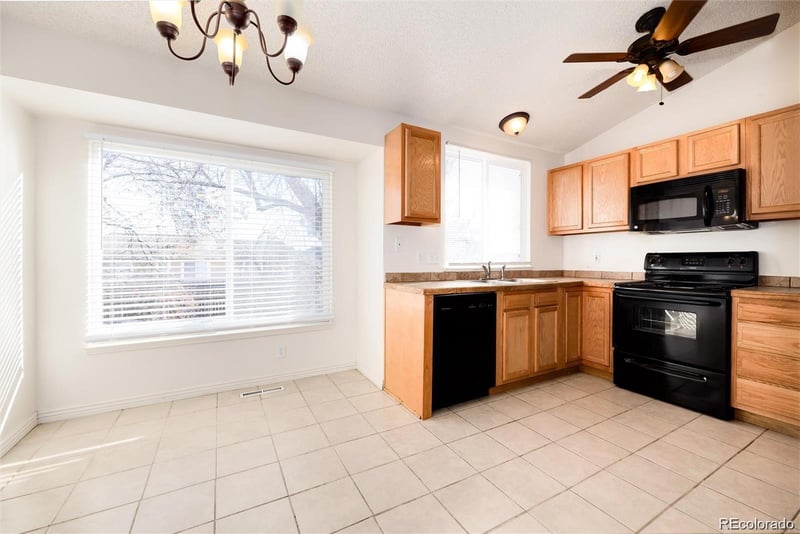 13931 E Elk Pl, Denver, CO 80239