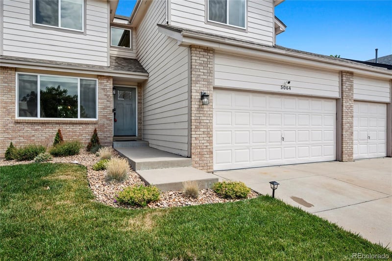 5064 Durham Ct, Denver, CO 80239