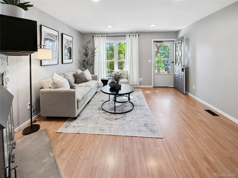 9978 W Cornell Pl, Lakewood, CO 80227