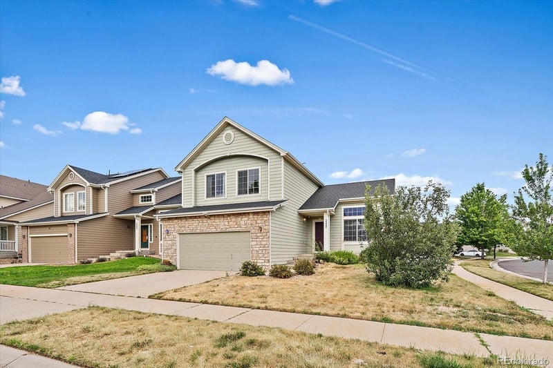 5552 Jasper St, Denver, CO 80239