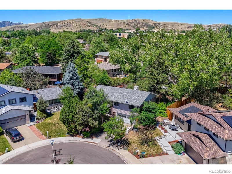 12597 W Maryland Pl, Lakewood, CO 80228
