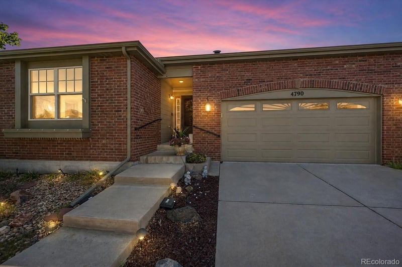 4790 S Catawba St, Aurora, CO 80016