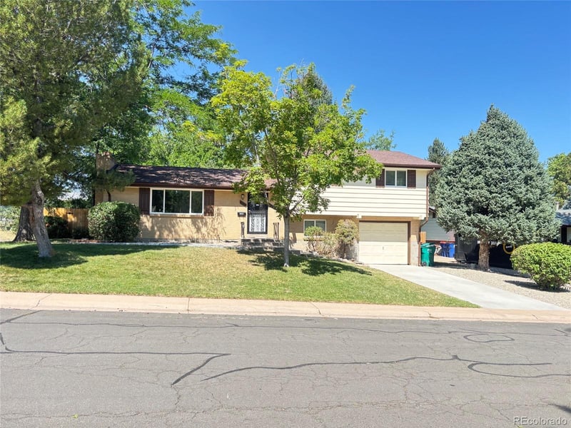 6241 S Garfield Dr, Littleton, CO 80121