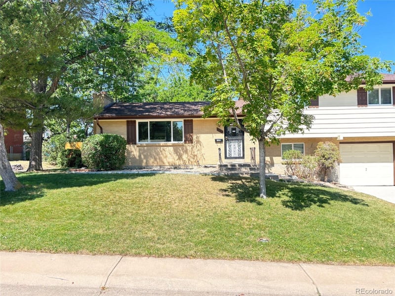 6241 S Garfield Dr, Littleton, CO 80121