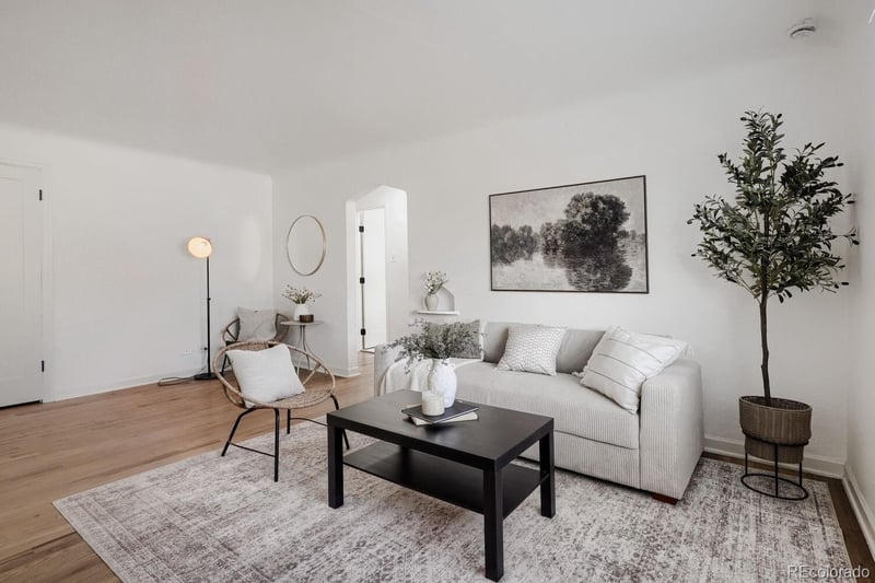 2985 Ivanhoe St, Denver, CO 80207